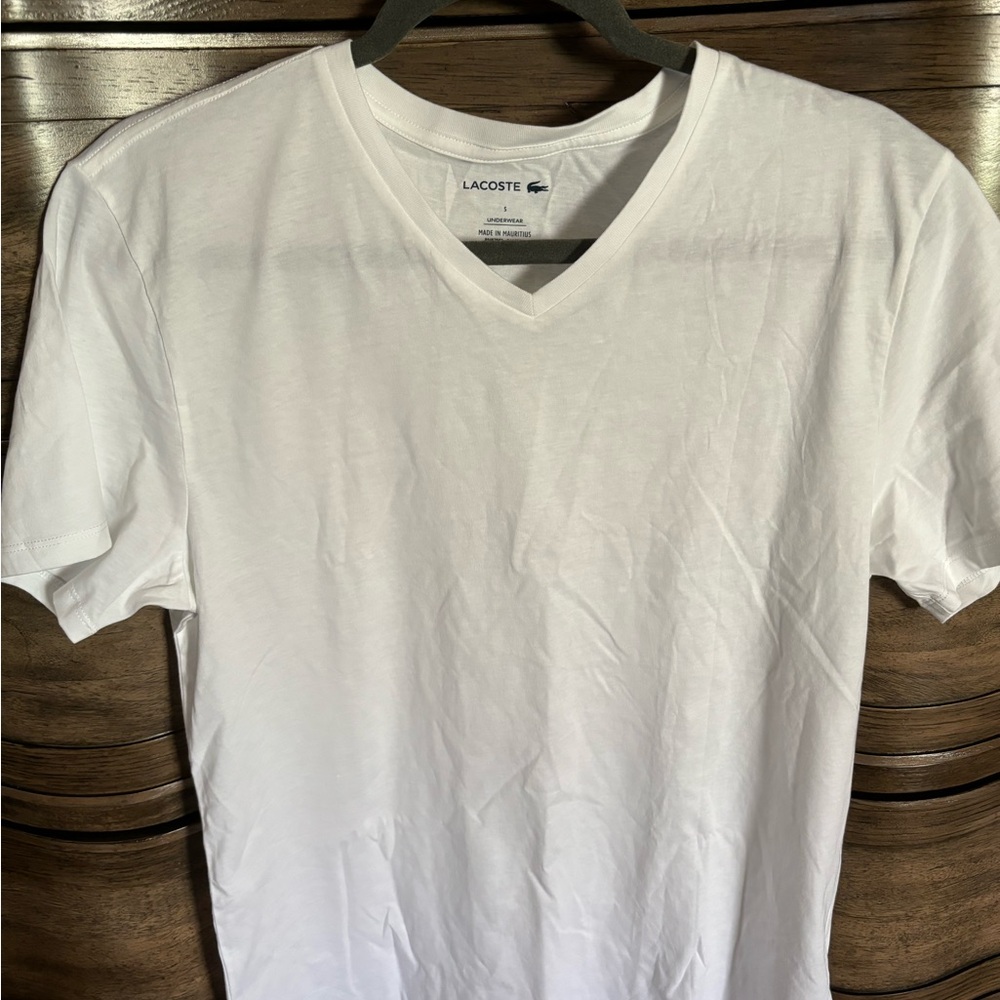 Lacoste shirt size Small‼️
